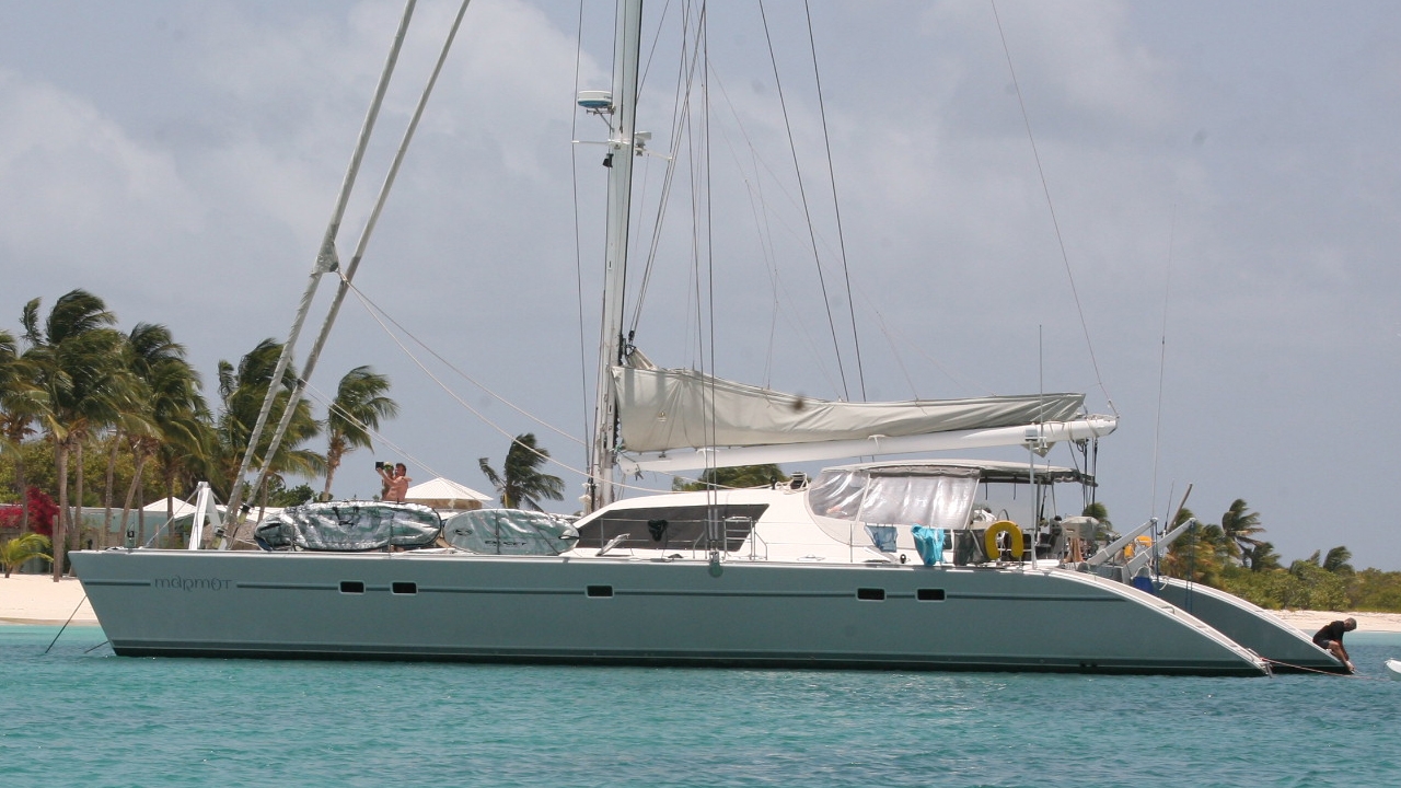Maldives yacht charter